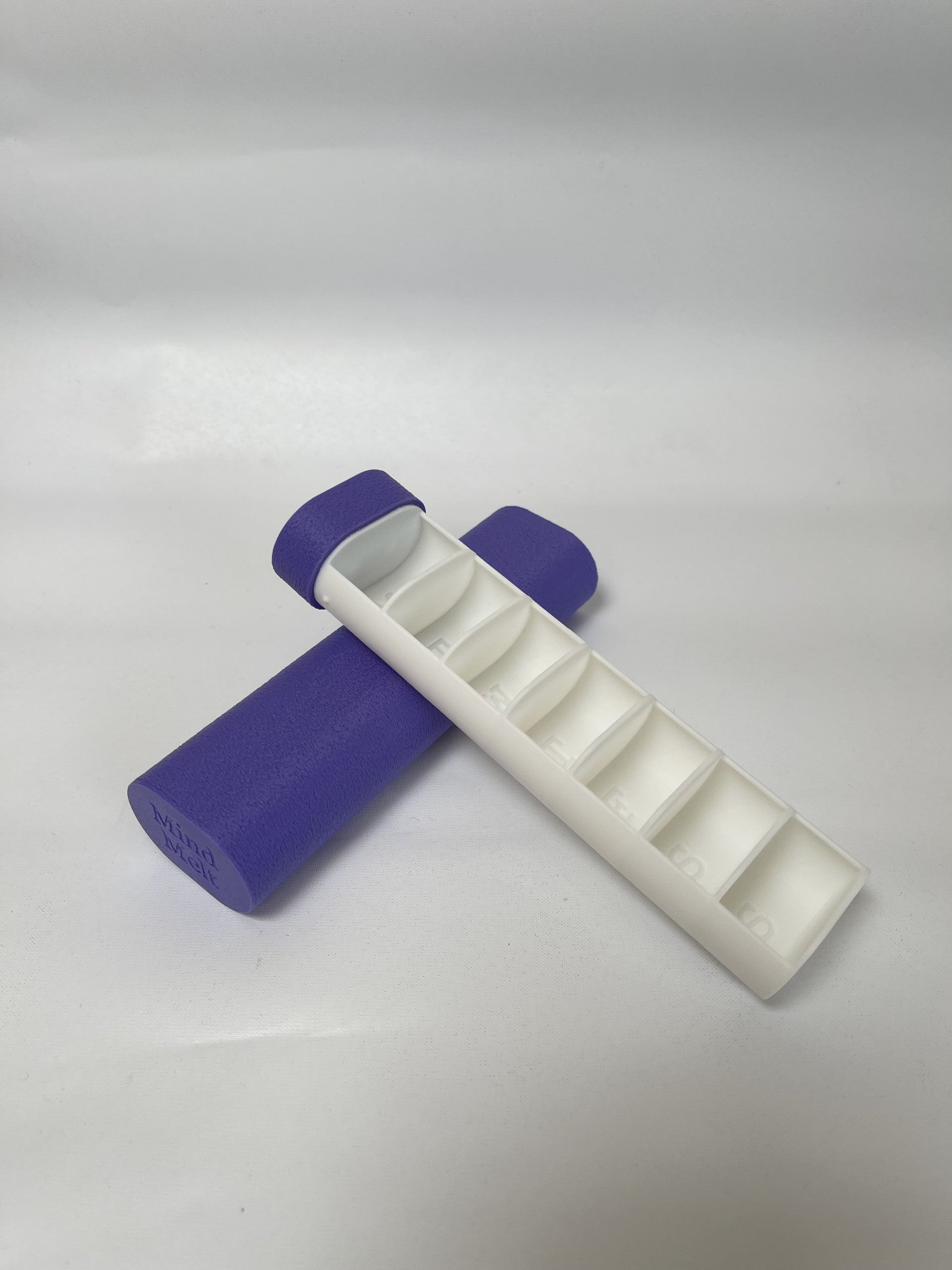 7-Day Pill Container – Travel Vitamin Organizer