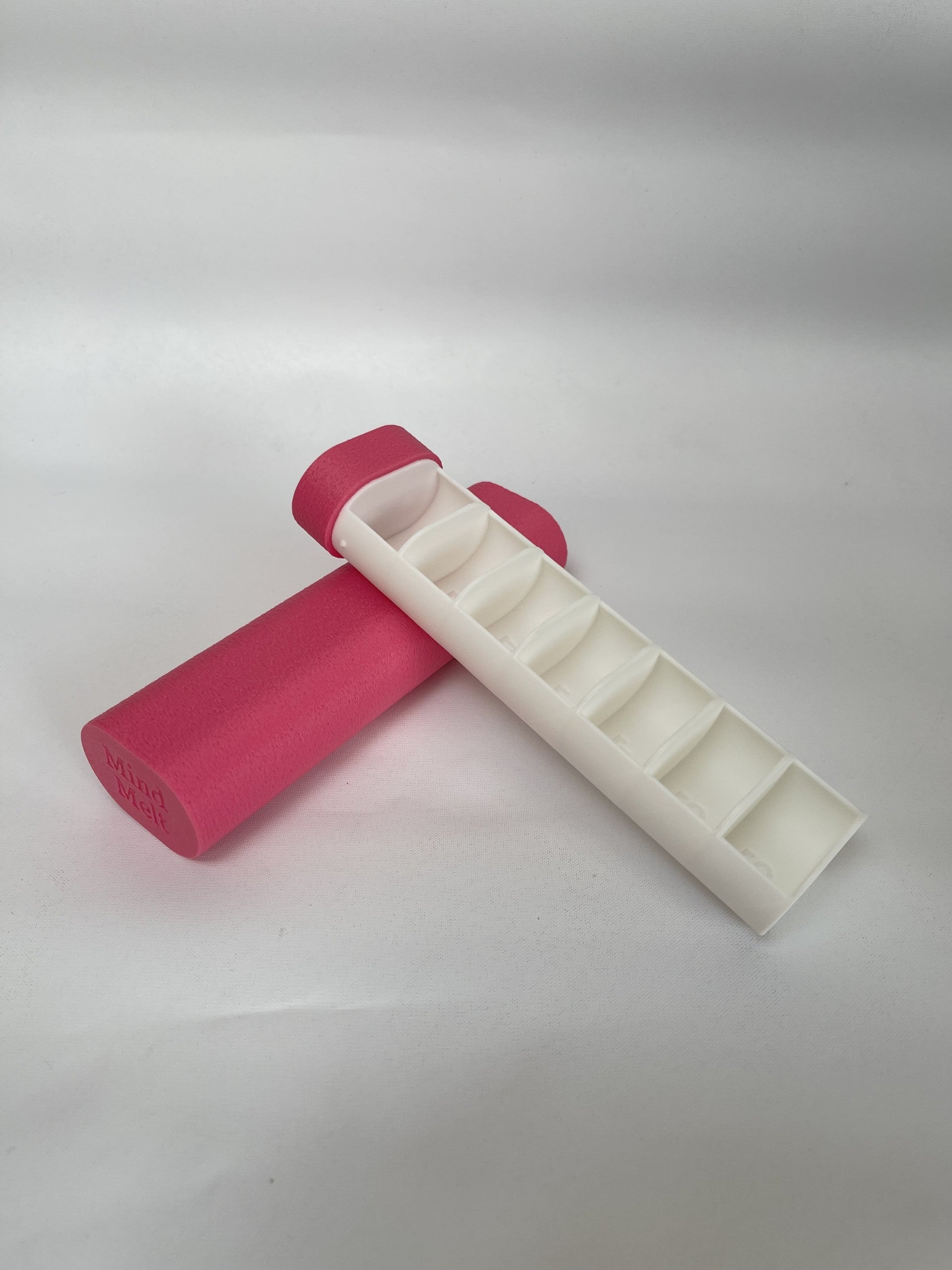 7-Day Pill Container – Travel Vitamin Organizer