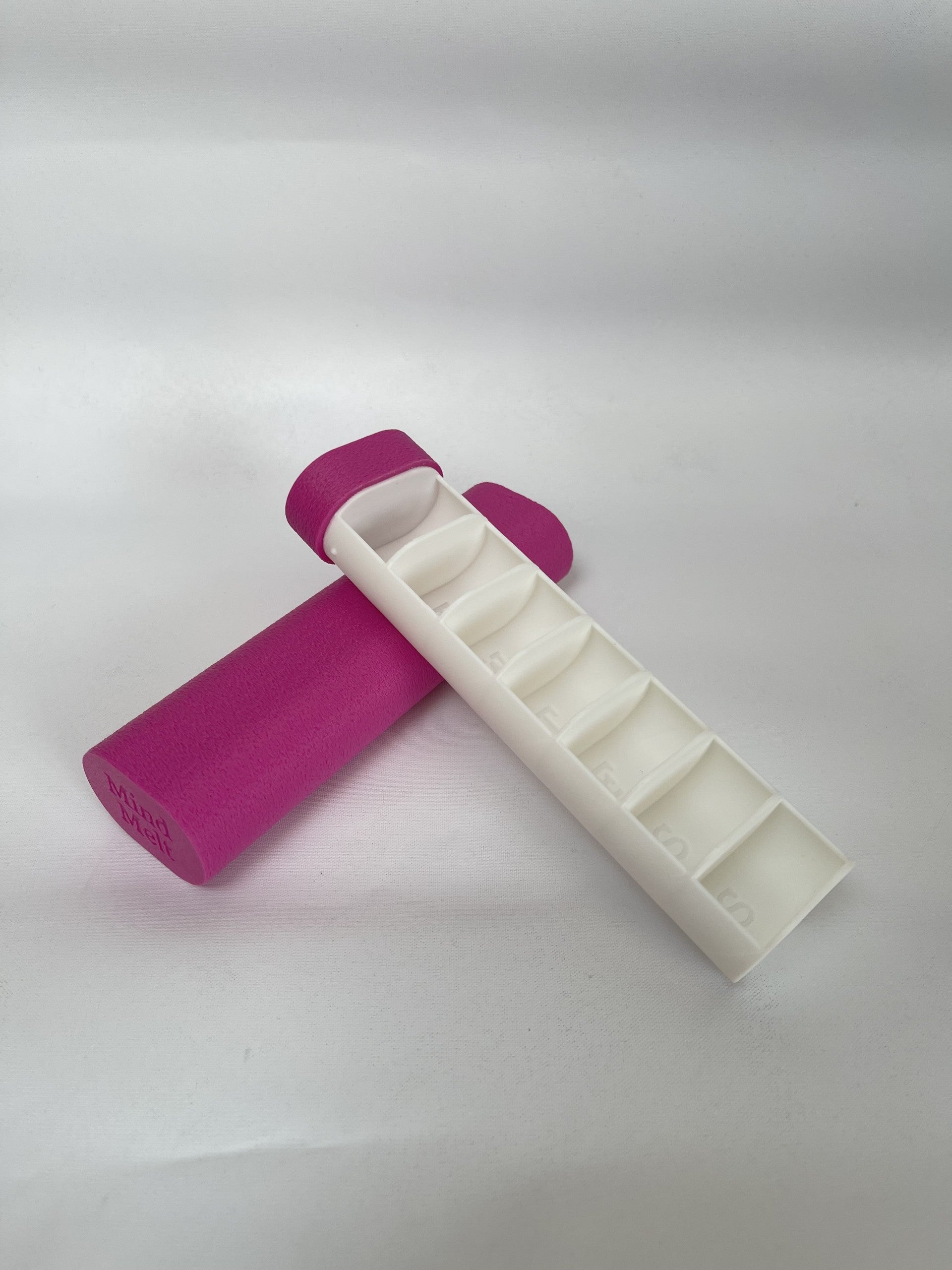7-Day Pill Container – Travel Vitamin Organizer